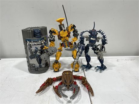 3X EARLY 2000’S LEGO BIONICLE (COMPLETE)
