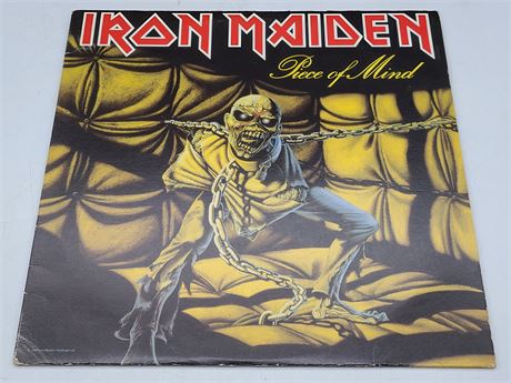 IRON MAIDEN RECORD 1983 PRESSING ST-12274 (Very good condition)