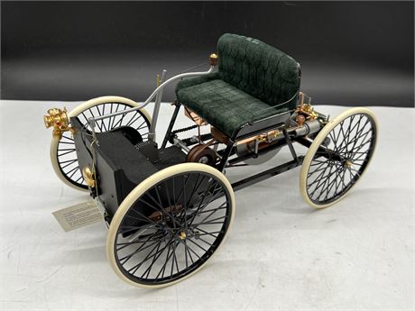 FRANKLIN MINT 1:6 SCALE DIECAST 1896 FORD QUADRICYCLE (13” wide)