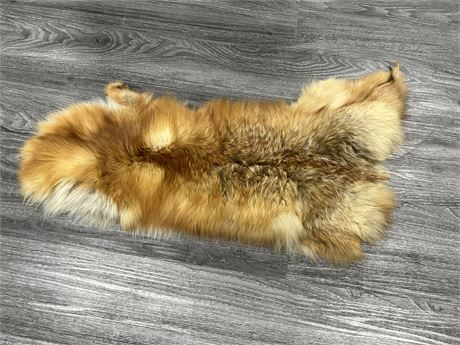 RED FOX PELT (30” long)