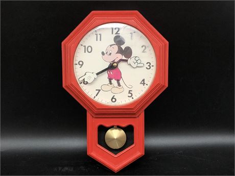 WELBY MICKEY MOUSE WALL CLOCK