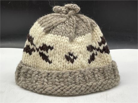 HAND KNITTED COWICHAN TOQUE