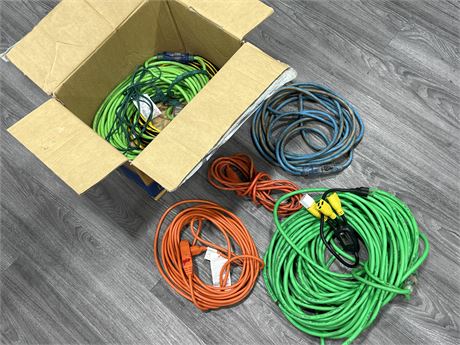 6 EXTENSION CORDS