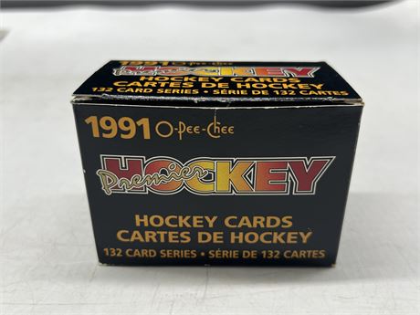 1990/91 OPC NHL FACTORY SET - MINT (No Jagr)