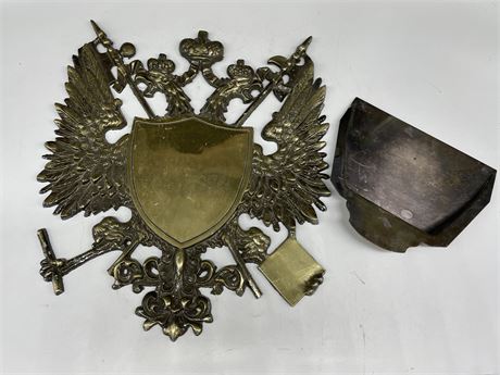 VINTAGE METAL COAT OF ARMS & SILVER CRUM TRAY (14”X16”)