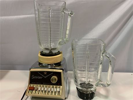 OSTERIZER PULSEMATIC BLENDER (LIDS NOT INCLUDED)