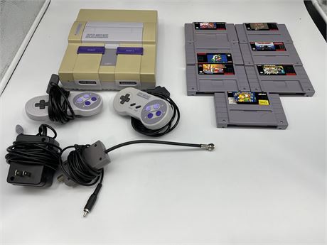 SNES SYSTEM W/CONTROLLERS & 7 GAMES