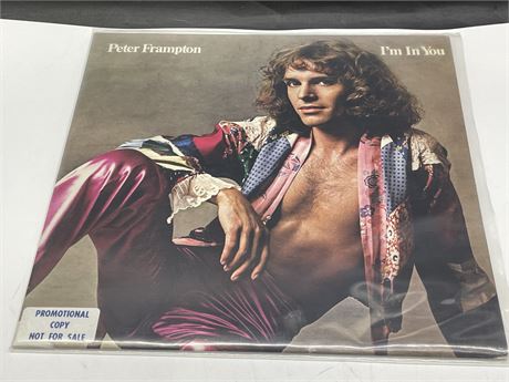 PETER FRAMPTON - I’M IN YOU WITH WHITE PROMO LABEL - (VG+)