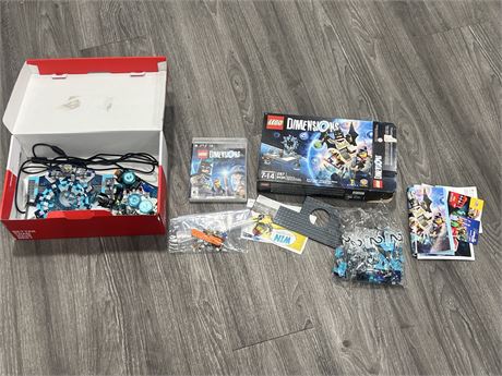 LEGO DIMENSIONS W/ PS3 GAME & ACCESSORIES