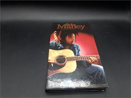 BOB MARLEY - MUSIC CD BOX SET - VERY GOOD CONDITION