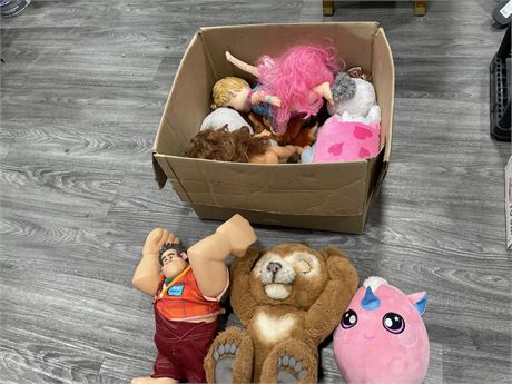 ANIMATRONIC TOYS LOT INCLUDING SQUISHMELLOWS, RECK IT RALF, ETC
