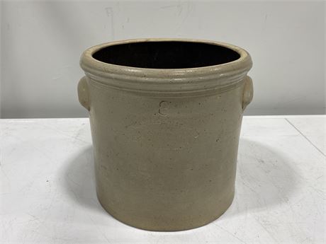 EARLY 1900s ONTARIO STONEWARE CROCK BELLEVILLE POTTERY CO. 10” TALL