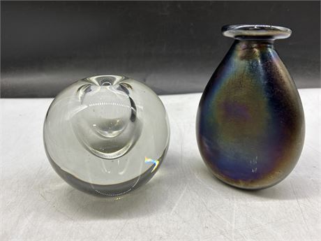 2 SIGNED ART GLASS PIECES (TALLEST 5.5” TALL)