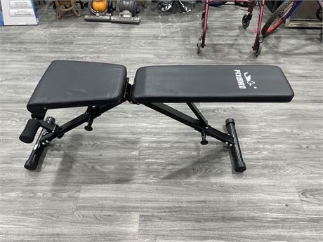 BRAND NEW FLYBIRD ADJUSTABLE WORKOUT BENCH