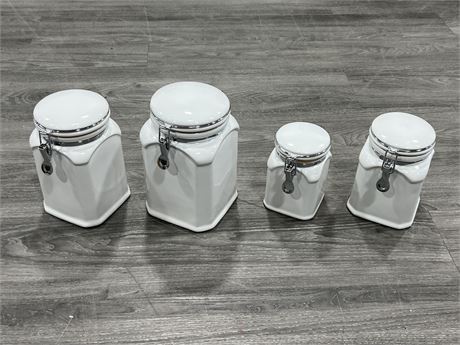 KITCHEN CANISTER SET - TALLEST IS 9”