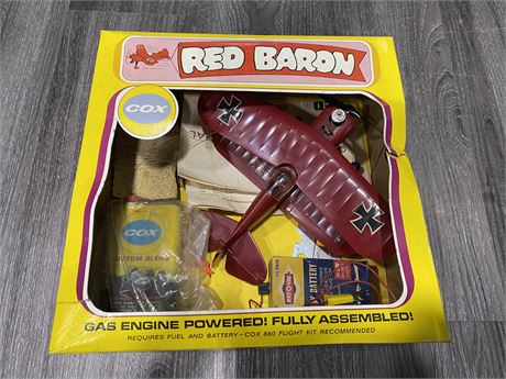 VINTAGE COX RED BARON GAS POWERED PLANE
