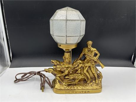 VINTAGE “THE HUNTER” BRASS LAMP W/ SHADE - WORKING 10”x15”