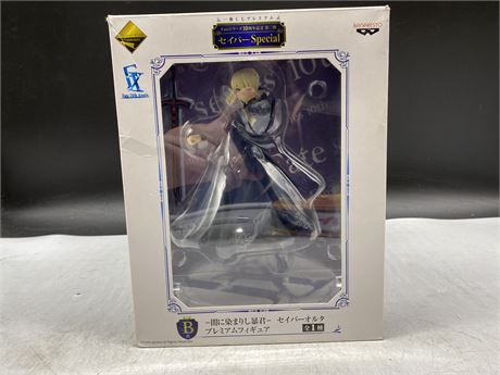 JAPAN EXCLUSIVE 20TH ANNIVERSARY FATE SABER ALTER FIGURE IN BOX