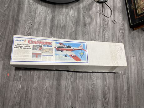 NEW OPEN BOX GIANT CHIPMUNK DYNAFLITE AIRPLANE “COMPLETE”