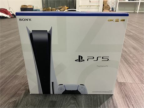 PLAYSTATION 5 DISC EDITION - BRAND NEW IN BOX