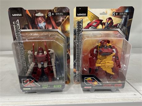 2 TRANSFORMERS MINISO FIGURES IN PACKAGE