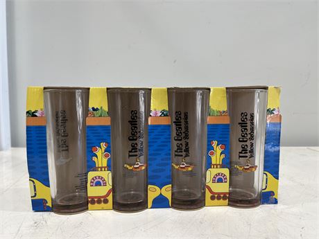 THE BEATLES YELLOW SUBMARINE 4 GLASS COLLECTORS SET