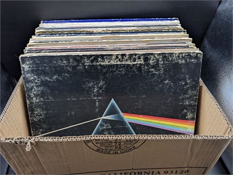34 VINYL RECORDS - CONDITION VARIES (MOST SCRATCHED OR SLIGHTLY SCRATCHED)