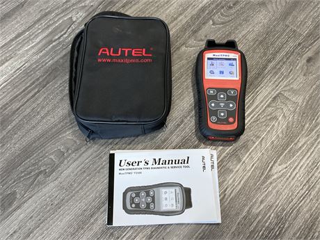 AUTEL SCAN TOOL (Works, needs charger)