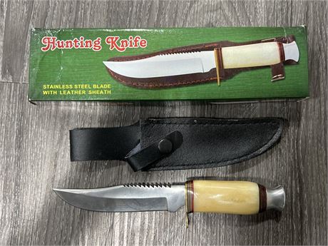 NEW HUNTING KNIFE W/SHEATH (9” long)