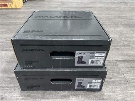 2 PAIRS BRAND NEW IN BOX - AVALANCHE SNOWBOARD BOOTS - SPECS IN PHOTOS