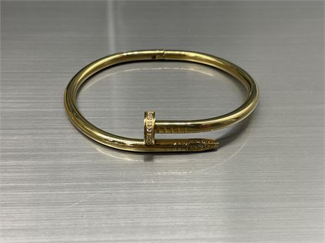 GOLD PLATED STAINLESS STEEL CARTIER BANGLE REPLICA, HINGED