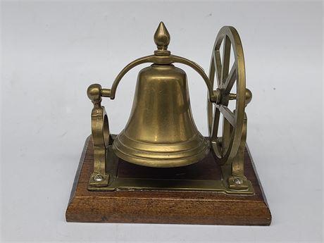 ANTIQUE BRASS BELL MOUNTED ON WOOD (6.5"Tall)