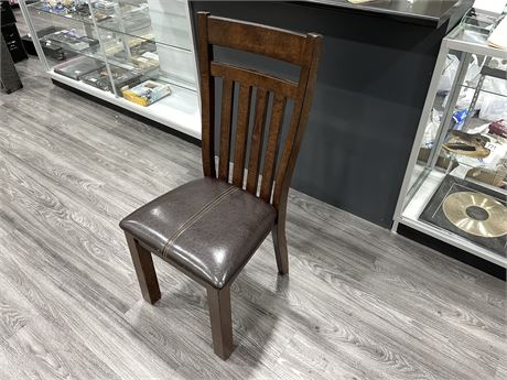 LEATHER AND SOLID WOOD CHAIR