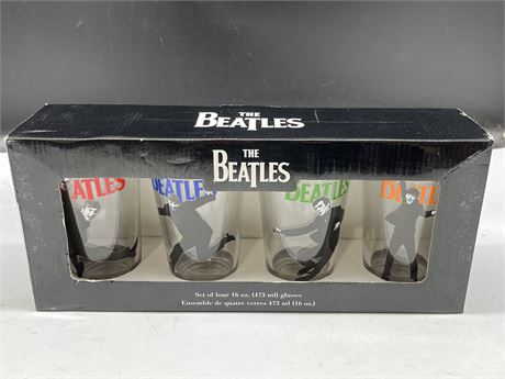 NEW THE BEATLES SET OF FOUR 16OZ GLASSES