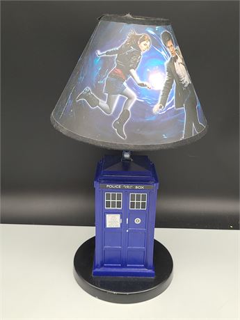 DR WHO LAMP 18"TALL