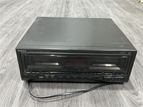 TECHNICS COMPACT 100 CD PLAYER SL-MC410