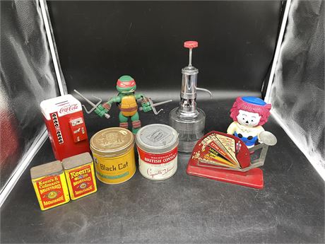 VINTAGE ITEMS (TINS / SCALE / TOYS / ECT)