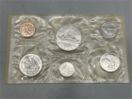 1969 CANADIAN COIN SET