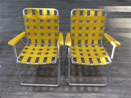 2 VINTAGE YELLOW ALUMINUM CHAIRS