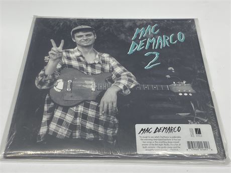 MAC DEMARCO 2 - VG (slightly scratched)