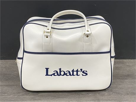 VINTAGE LABATT’S BAG - INTERNATIONAL TRAVELWARE PRODUCTS LTD. TORONTO (17”X14”)