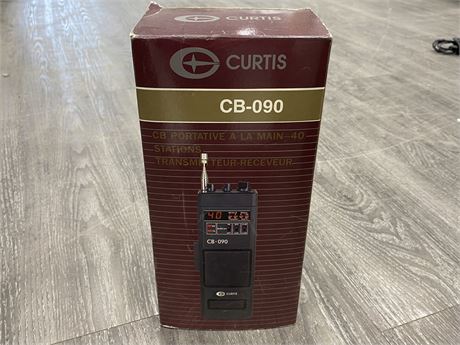 CURTIS CB-090 2-WAY RADIO