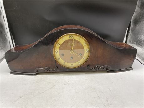 VERY LARGE ROLLS WESTMINSTER CHIME MANTLE CLOCK - 26” LONG