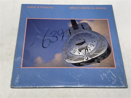 DIRE STRAITS - BROTHERS IN ARMS - W/ OG STINK AND INNER SLEEVE NEAR MINT (NM)