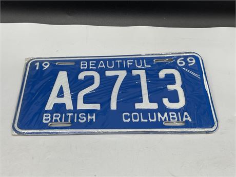 1969 BC UNISSUED PAIR OF LICENSE PLATES “MINT”