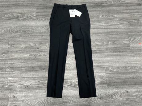(NEW) WOMENS THEORY DRESS PANTS - 385$ RETAIL - SIZE 00