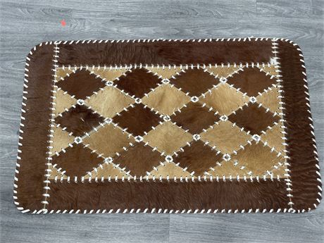 PATCH DESIGN COWHIDE RUG 39”x24”