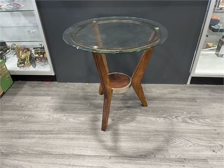 GLASSTOP CENTER TABLE 24”x24”