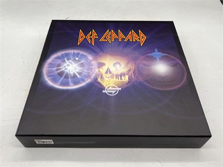 6 RECORD BOX SET DEF LEPPARD - VINYL COLLECTION TWO - MINT (M)