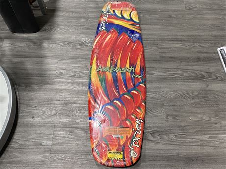 O’BRIEN NEW IN WRAPER WAKEBOARD AIRBRUSH 136 (MEASUREMENTS IN PHOTOS)